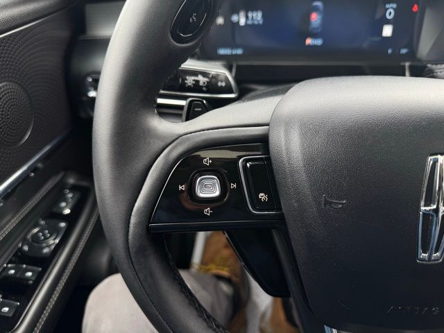 2024 LINCOLN CORSAIR - Image 30
