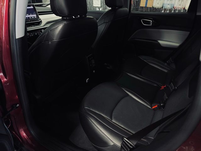 2022 JEEP COMPASS - Image 19