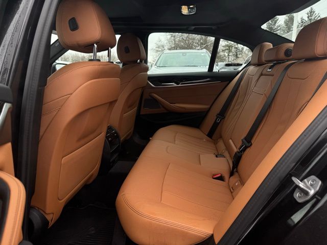 2023 BMW 540I - Image 22