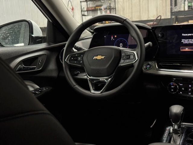 2025 CHEVROLET TRAX - Image 21