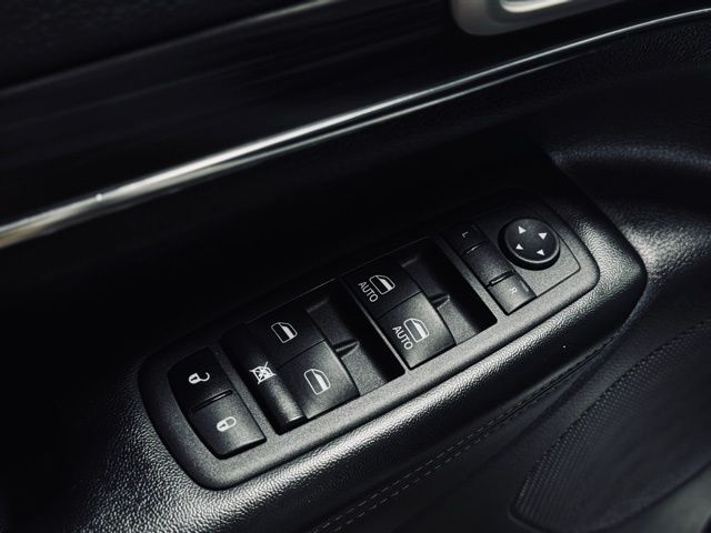 2022 JEEP GRAND CHEROKEE - Image 14