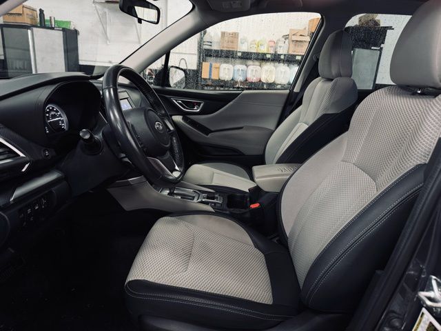 2022 SUBARU FORESTER - Image 17