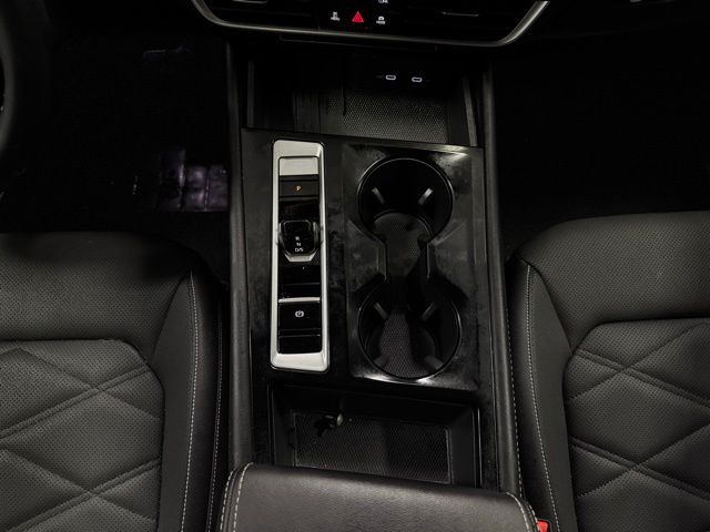 2025 VOLKSWAGEN ATLAS - Image 30