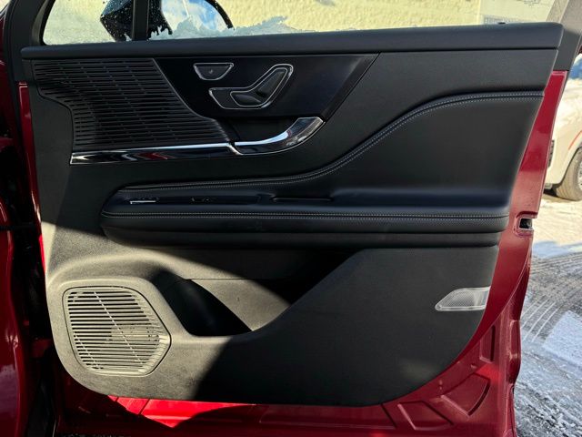 2021 LINCOLN CORSAIR - Image 16