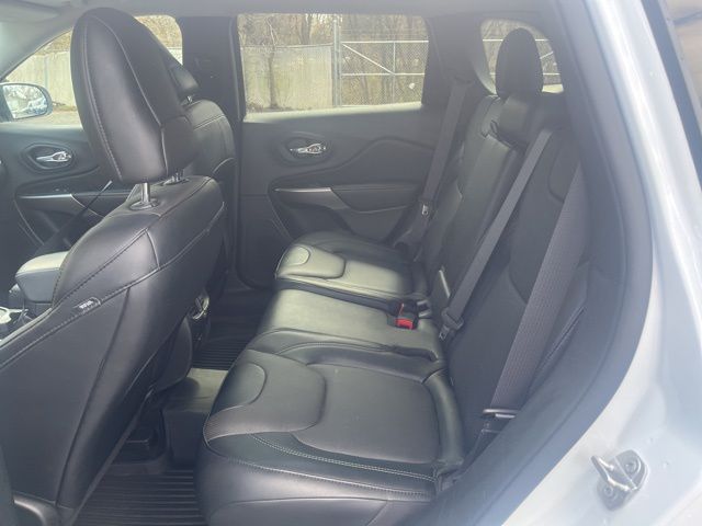 2022 JEEP CHEROKEE - Image 17