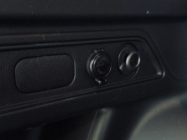 2022 SUBARU FORESTER - Image 11