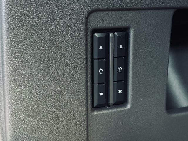 2024 LINCOLN NAVIGATOR L - Image 12