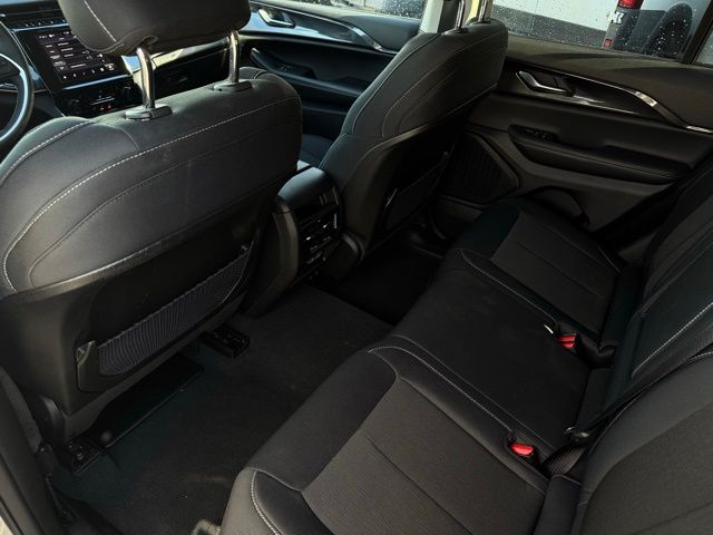 2023 JEEP GRAND CHEROKEE - Image 20