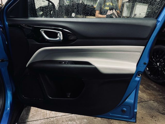 2025 JEEP COMPASS - Image 13