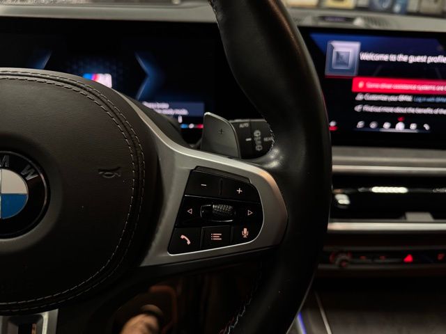 2024 BMW X7 - Image 32