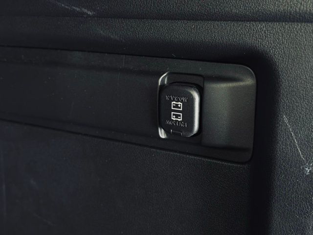 2025 MAZDA CX-90 - Image 11