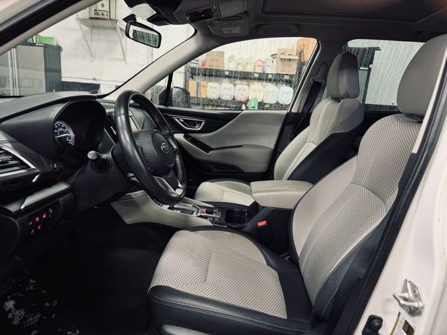 2022 SUBARU FORESTER - Image 17