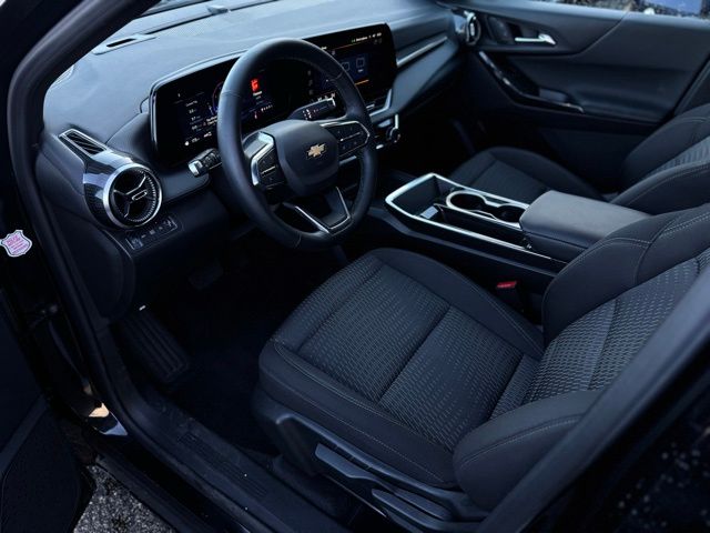 2025 CHEVROLET EQUINOX - Image 16