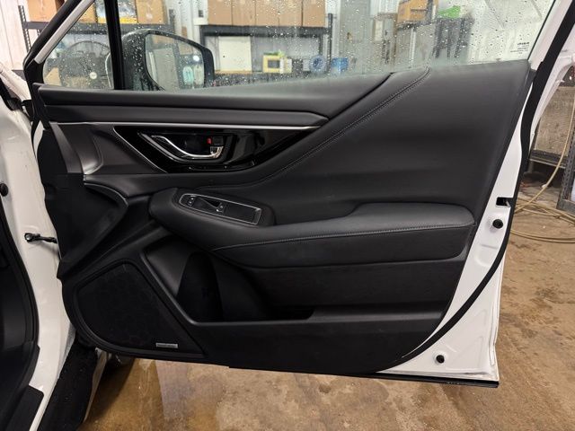 2023 SUBARU OUTBACK - Image 15