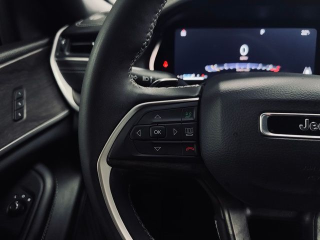 2025 JEEP GRAND CHEROKEE - Image 24