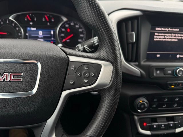 2024 GMC TERRAIN - Image 23