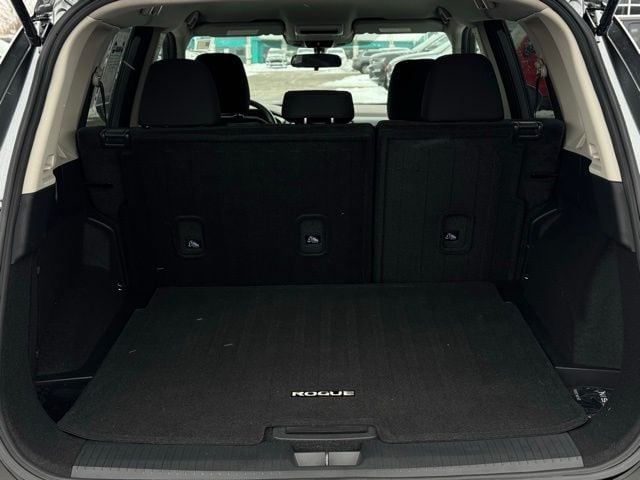 2023 NISSAN ROGUE - Image 9