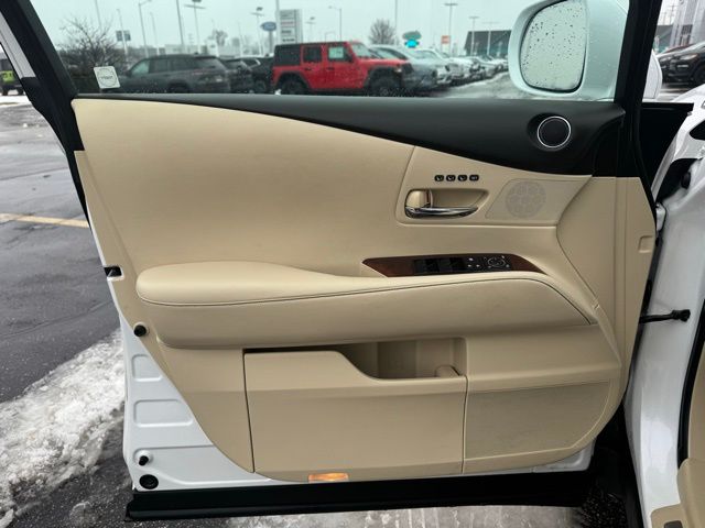 2013 LEXUS RX - Image 11