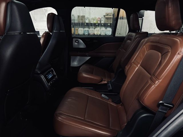 2021 LINCOLN AVIATOR - Image 19