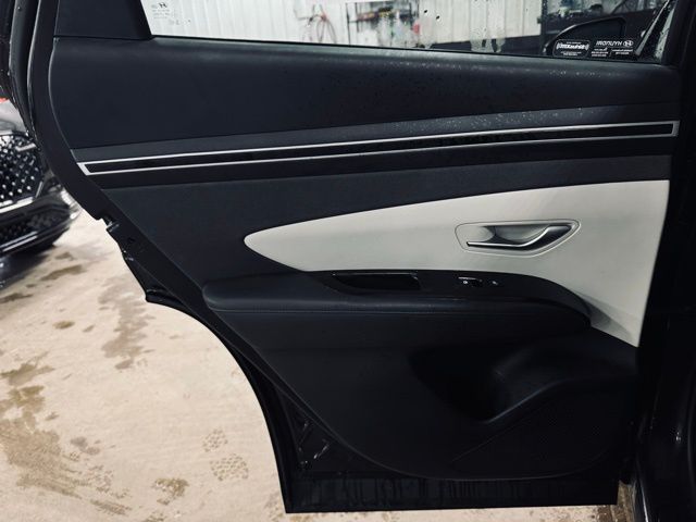 2023 HYUNDAI TUCSON - Image 19