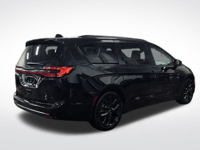 2025 CHRYSLER PACIFICA - Image 6