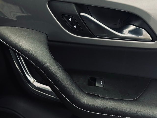 2023 CHEVROLET BLAZER - Image 16