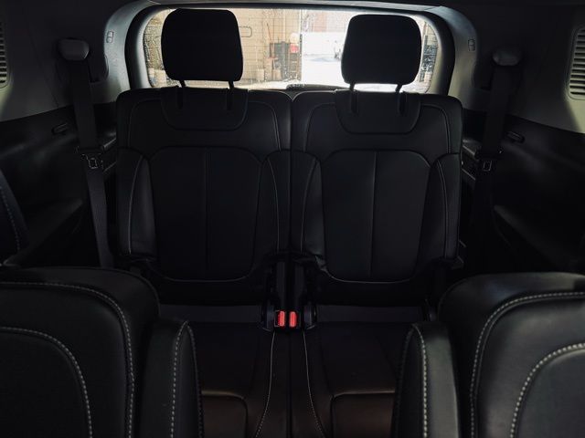 2023 JEEP GRAND CHEROKEE L - Image 21