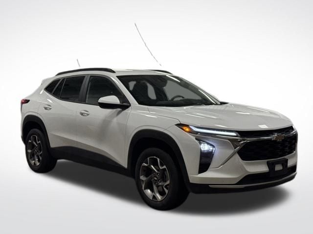 2025 CHEVROLET TRAX - Image 4