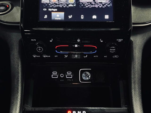 2023 JEEP GRAND CHEROKEE - Image 31