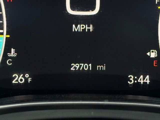 2025 CHRYSLER PACIFICA - Image 36