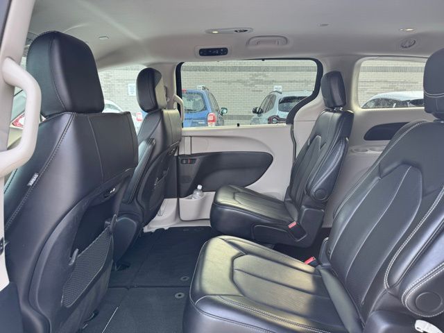 2024 CHRYSLER PACIFICA - Image 18