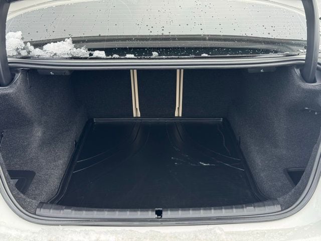 2021 BMW 540I - Image 10