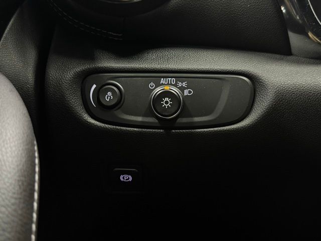 2023 CHEVROLET BLAZER - Image 27