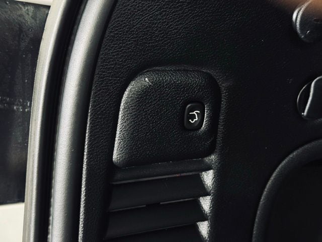 2022 JEEP GRAND CHEROKEE - Image 12