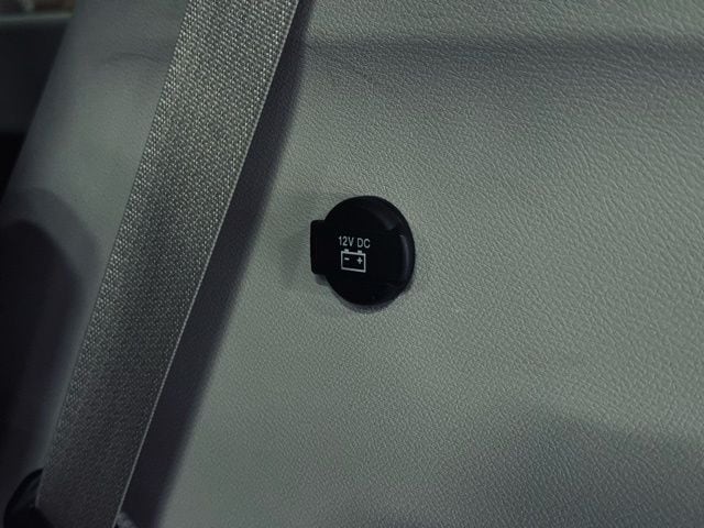 2023 CHRYSLER VOYAGER - Image 11