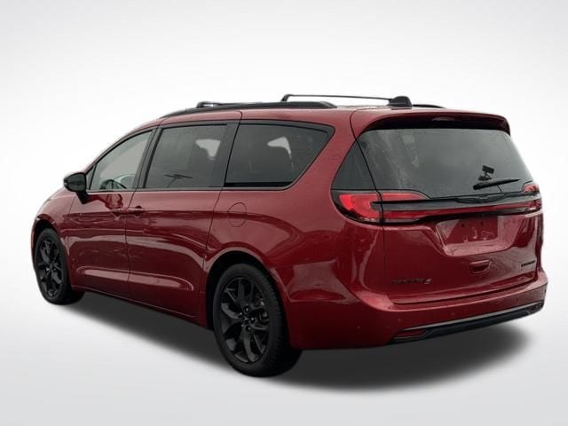 2025 CHRYSLER PACIFICA - Image 9