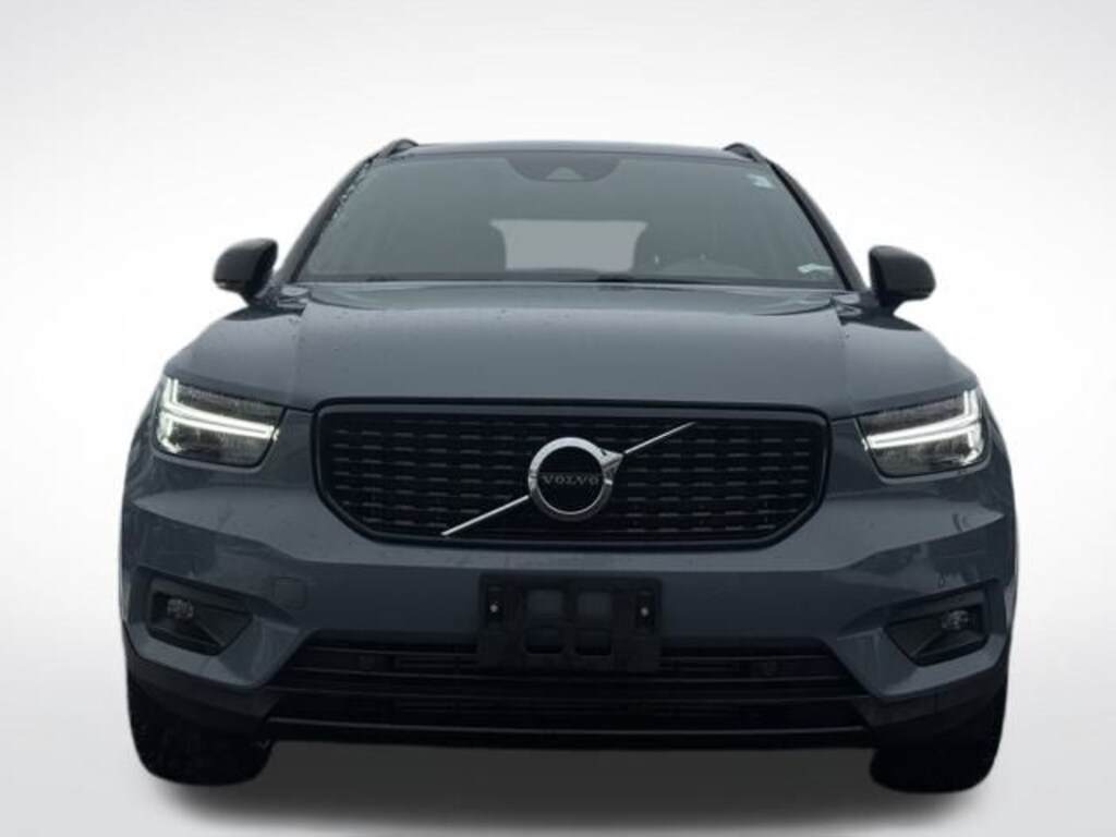 Used 2020 Volvo XC40 T5 R-Design SUV