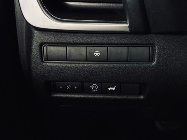 2024 NISSAN ROGUE - Image 28