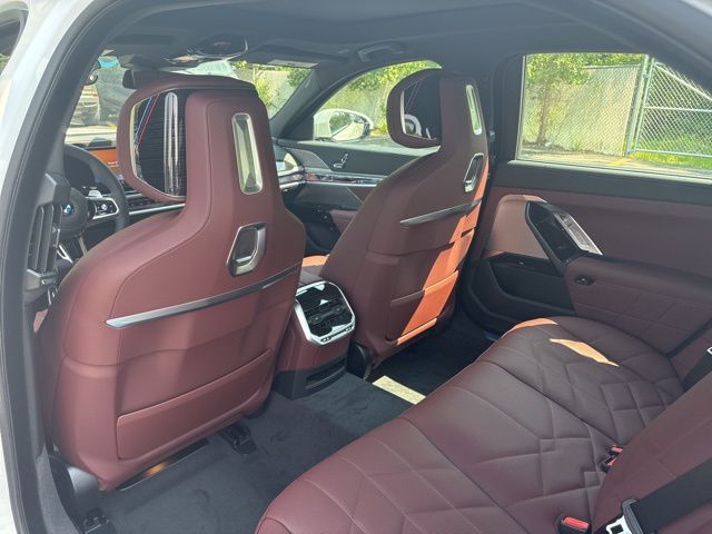 2025 BMW 740I - Image 17