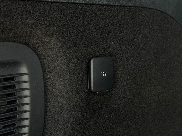 2021 LINCOLN CORSAIR - Image 11