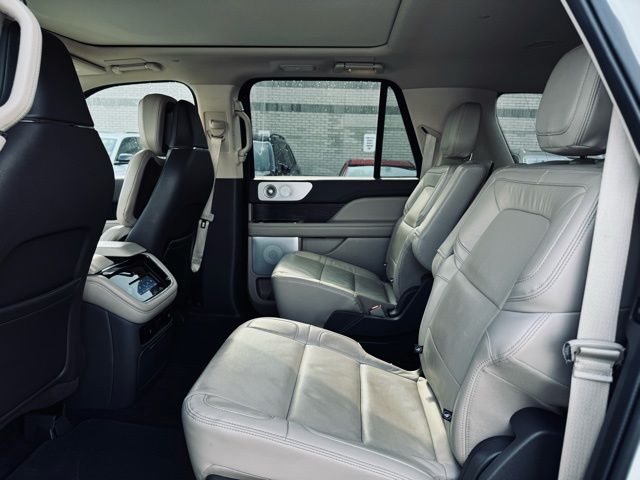 2024 LINCOLN NAVIGATOR L - Image 20