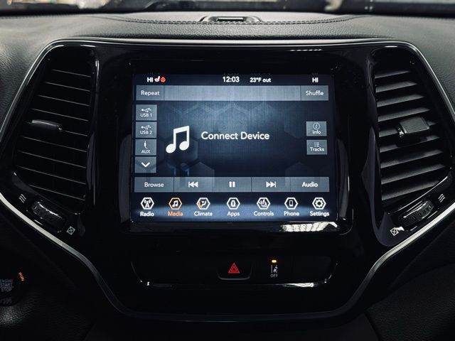 2022 JEEP CHEROKEE - Image 35