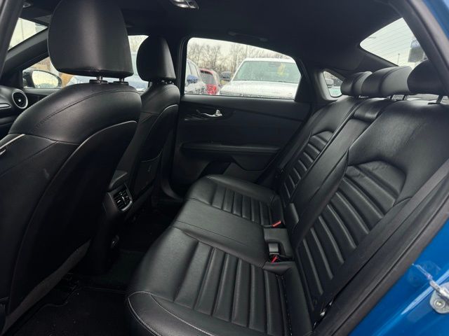 2022 KIA FORTE - Image 17