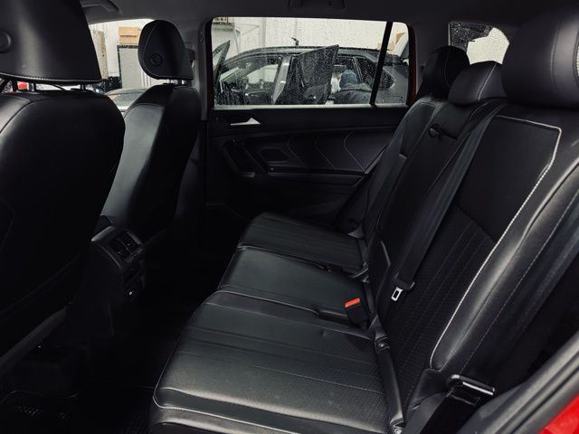 2022 VOLKSWAGEN TIGUAN - Image 17