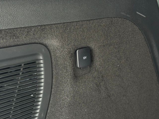 2024 LINCOLN CORSAIR - Image 12