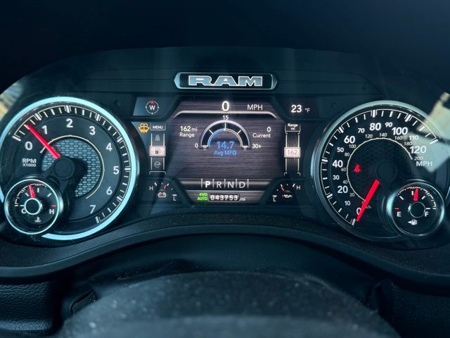 2024 RAM 1500 - Image 27