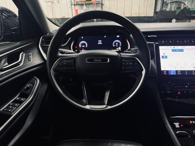 2023 JEEP GRAND CHEROKEE - Image 23