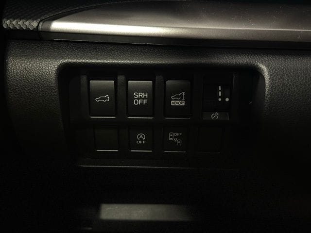2023 SUBARU FORESTER - Image 30