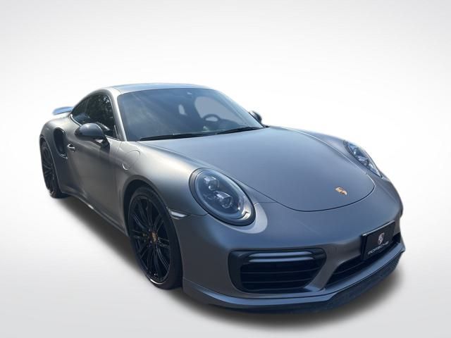 2019 Porsche 911 Turbo photo 3