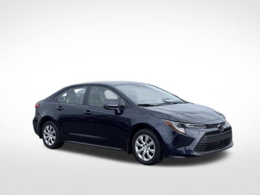 Used 2025 Toyota Corolla LE Sedan